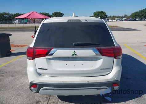 2019 Mitsubishi Outlander Es z USA, uszkodzony, nr VIN JA4AD2A30KZ031948